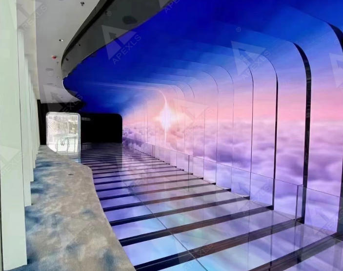 Shenzhen Qianhai Bay – Apexls Immersive Irregular-Shaped Screen