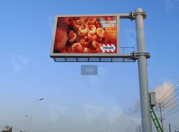 Outdoor Single-Pole LED Traffic Display