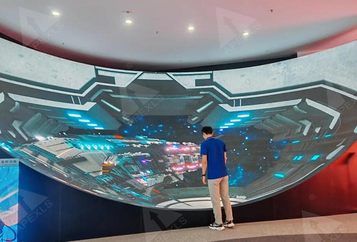 Large curved seamless LED dome wall in exhibition hall