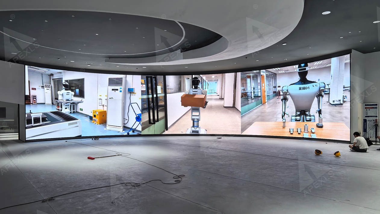 Guangzhou P1.53 LED flexible display screen